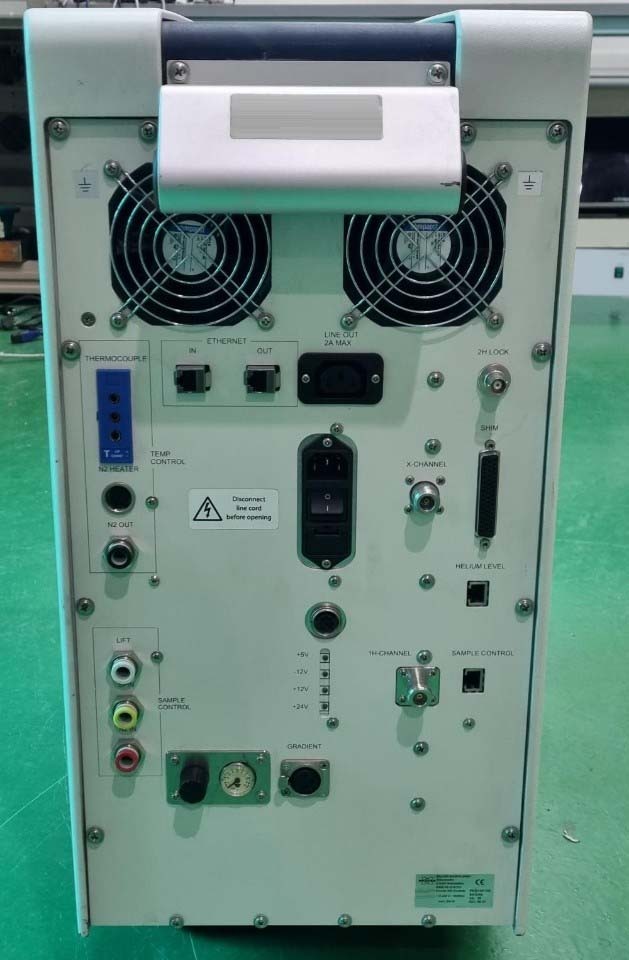 Foto Verwendet BRUKER Fourier 300 Zum Verkauf