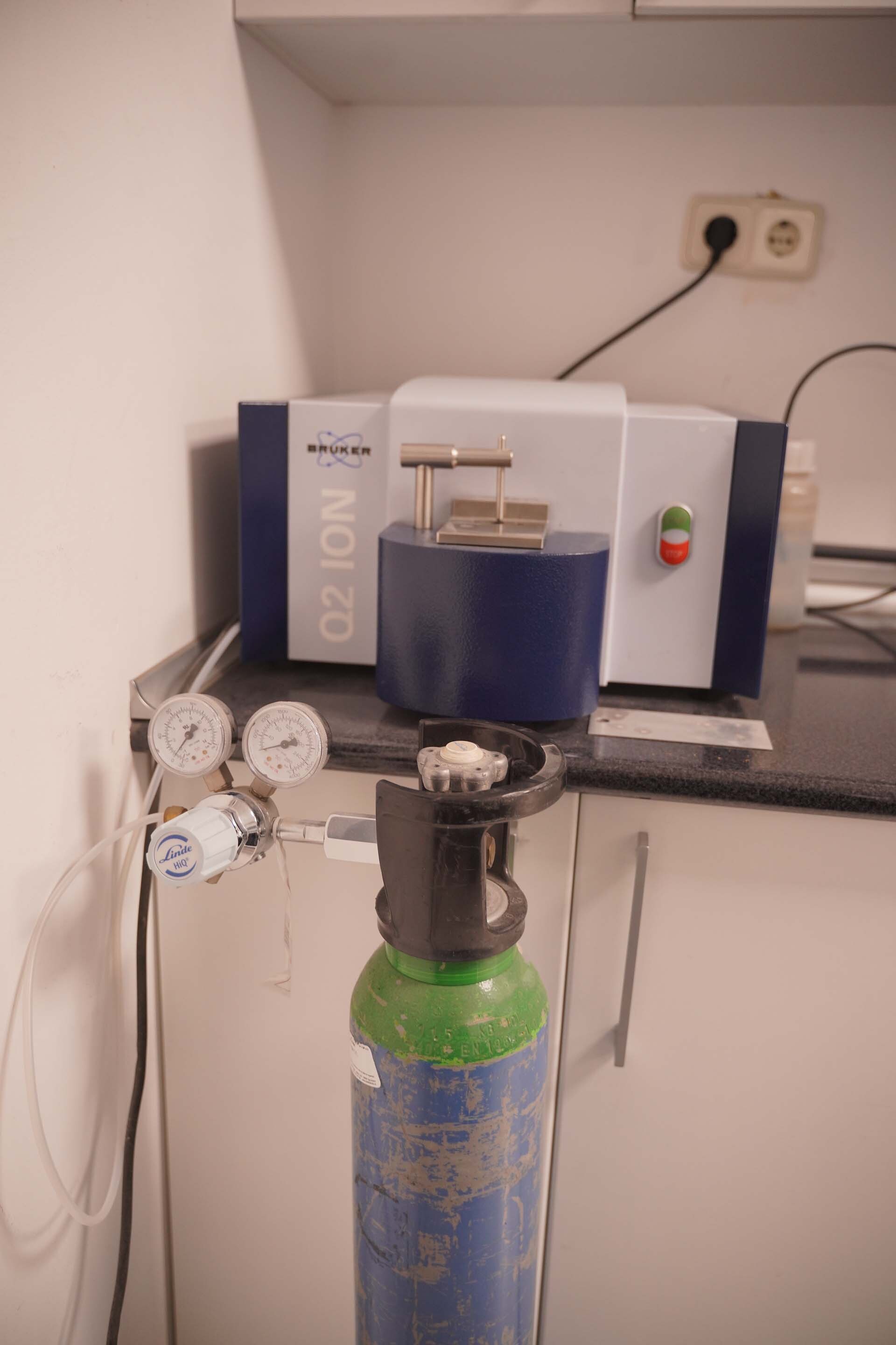 BRUKER Q2 ION Spectrometer 익숙한 판매용 가격 293654366 > 사다 from CAE