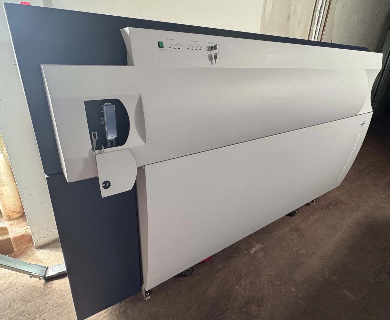 BRUKER UltrafleXtreme Spectrometer used for sale price #293809754, 2014 ...