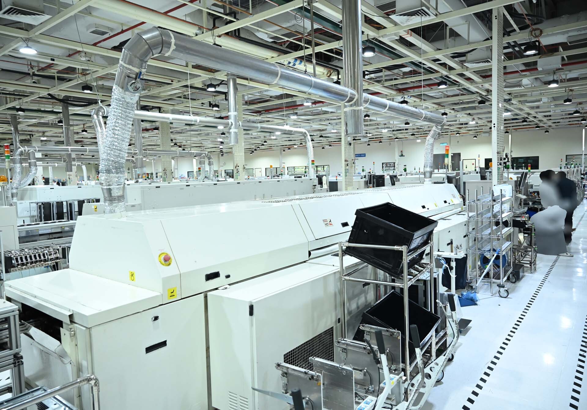 Photo Used BTU Paragon 150 For Sale