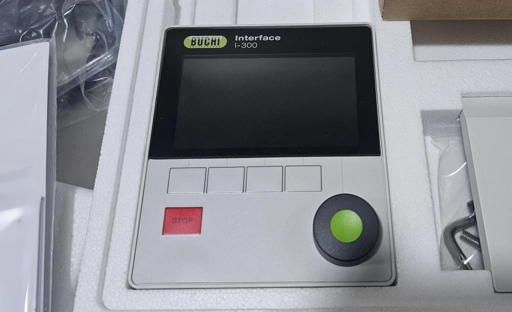 사진 사용됨 BUCHI V-300 판매용