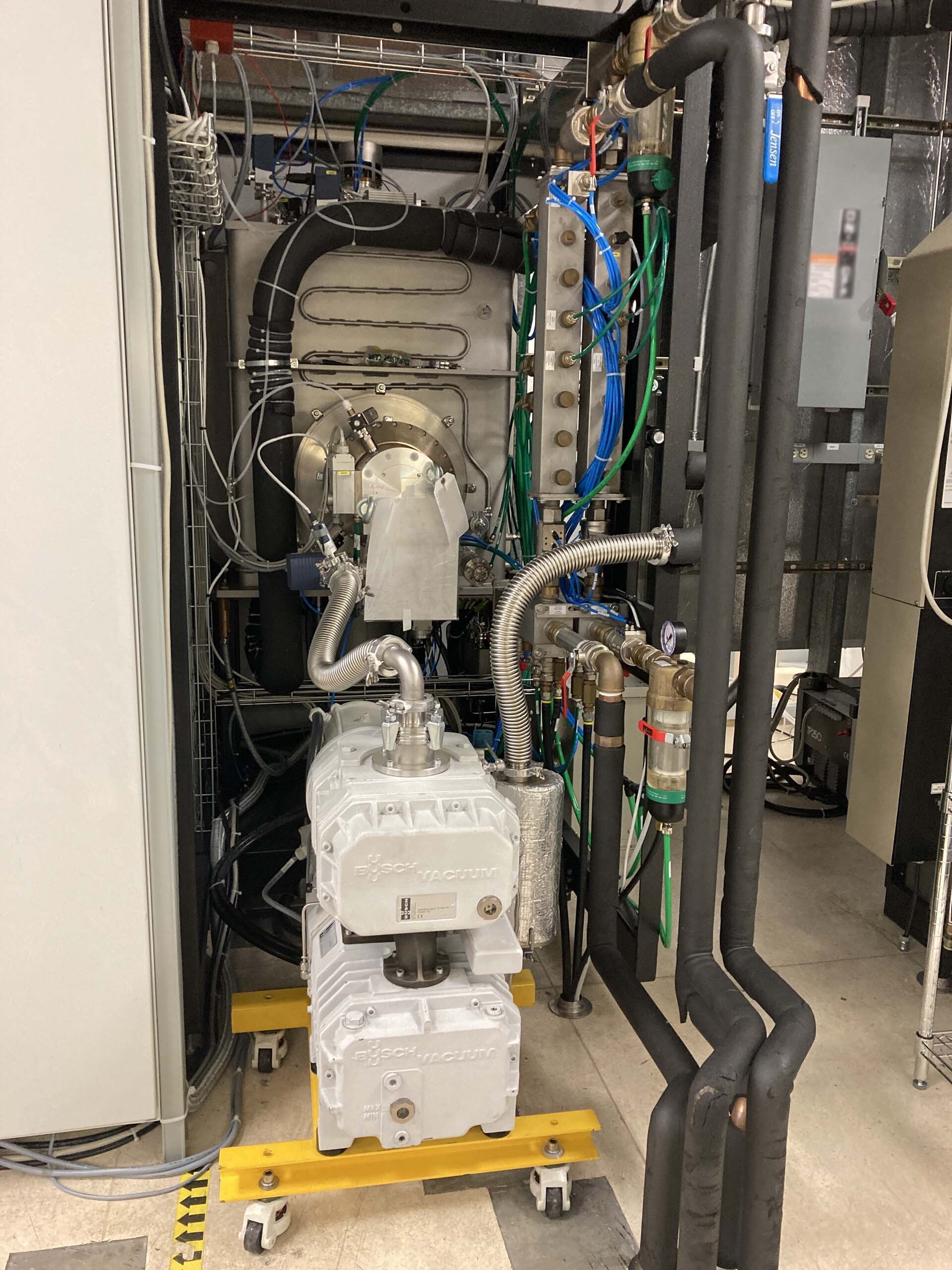 Foto Verwendet BUHLER / LEYBOLD OPTICS SYRUSpro 710 Zum Verkauf