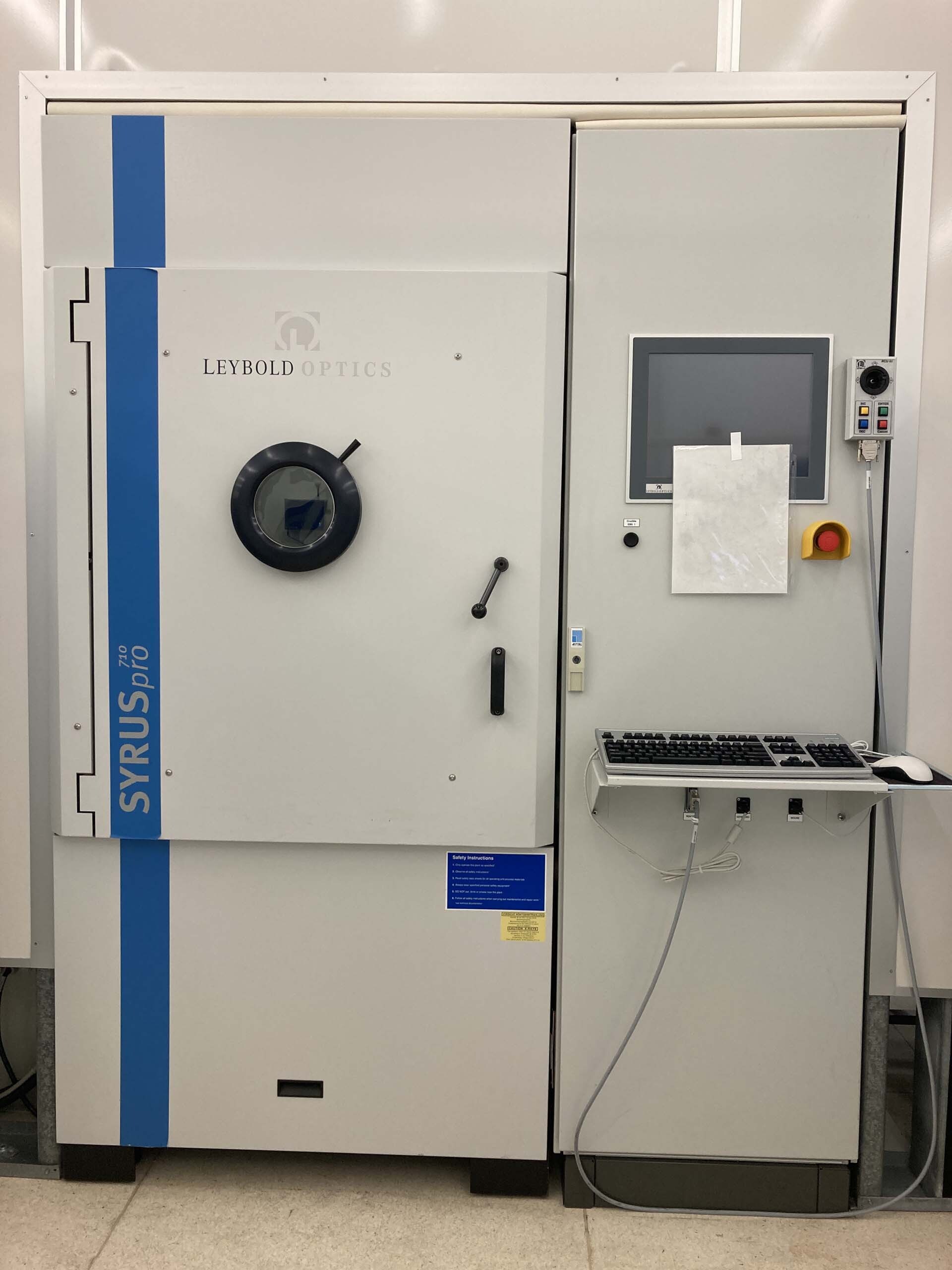 Foto Verwendet BUHLER / LEYBOLD OPTICS SYRUSpro 710 Zum Verkauf