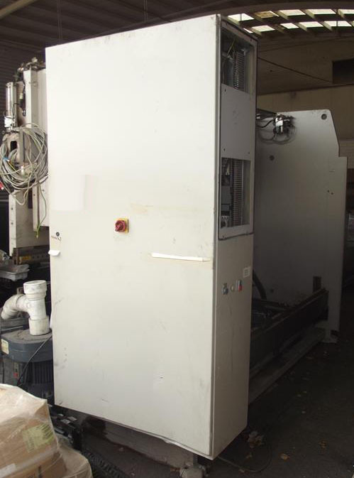 Photo Used BYSTRONIC PR 1000 KN X 122.0 IN For Sale