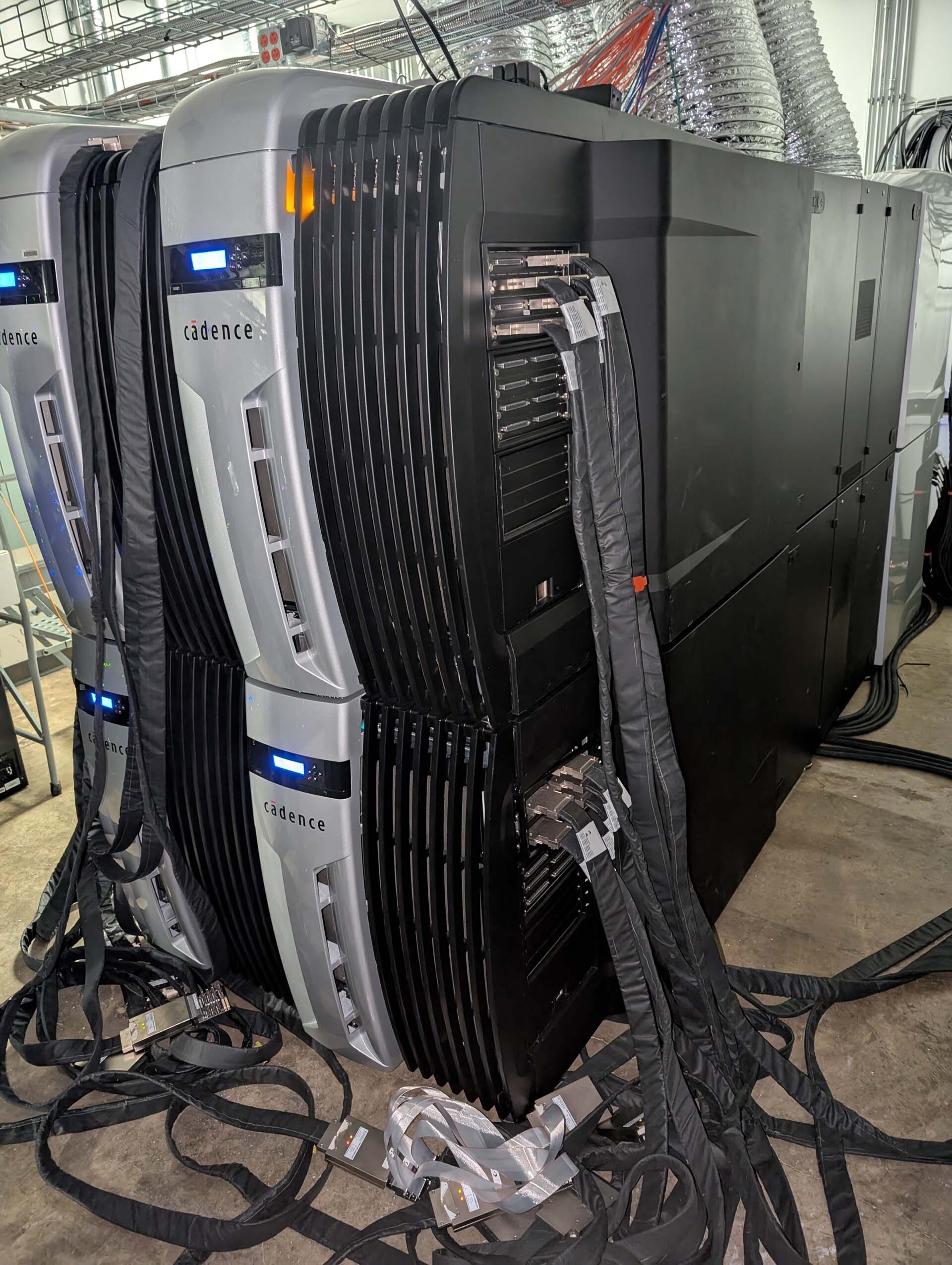 圖為 已使用的 CADENCE Palladium XP2 待售
