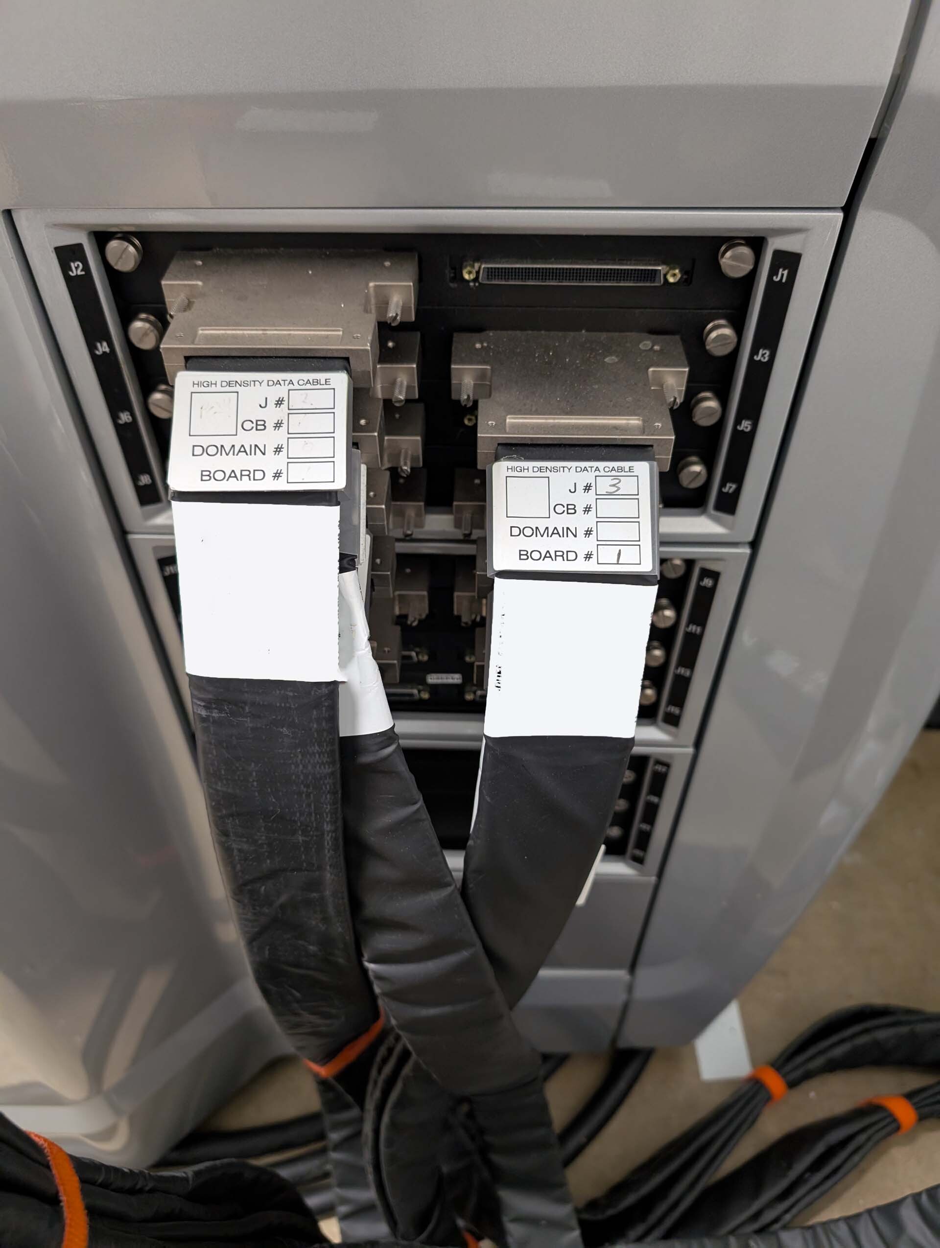 圖為 已使用的 CADENCE Palladium XP2 待售
