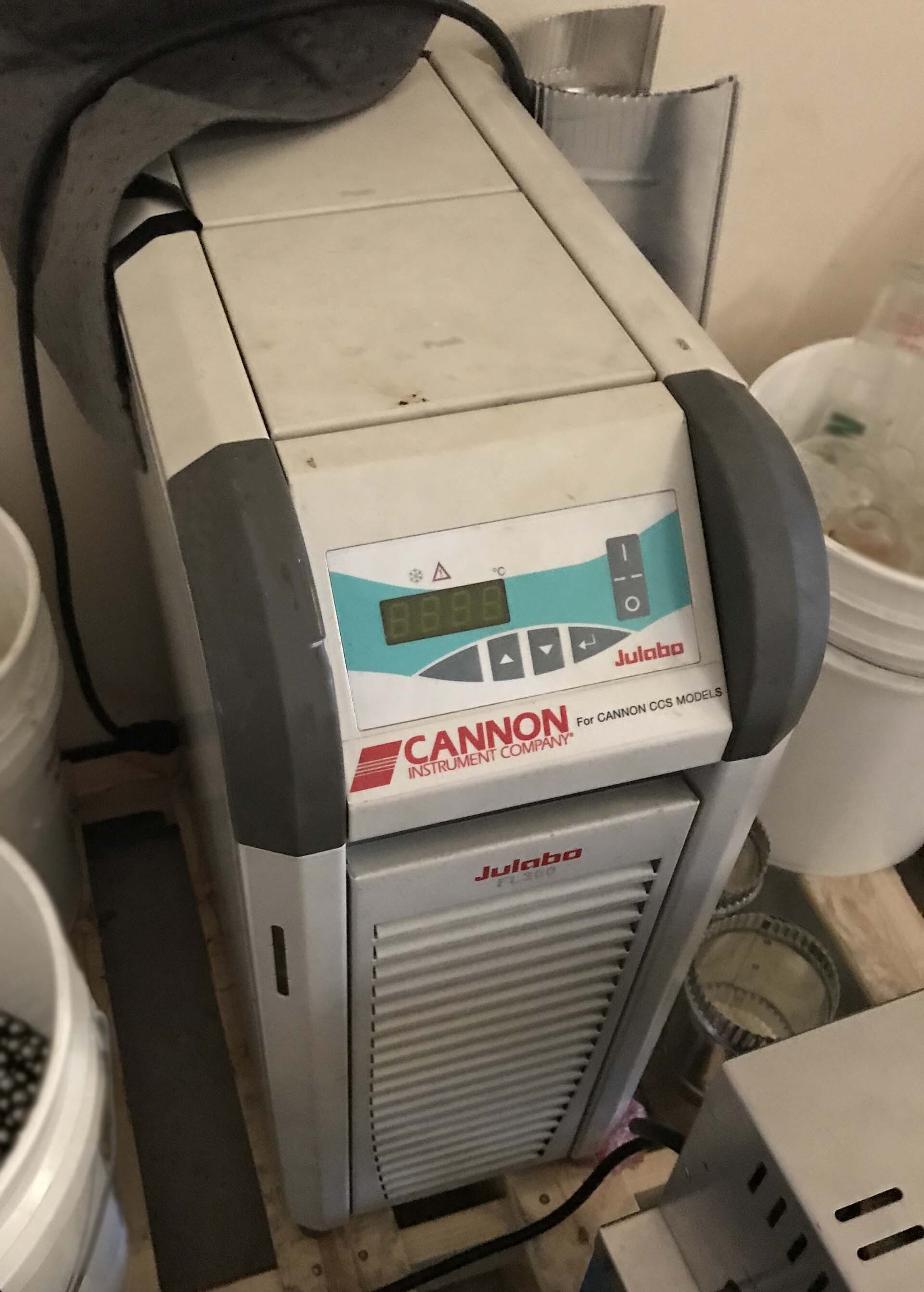 Photo Utilisé CANNON / JULABO FL 300 À vendre