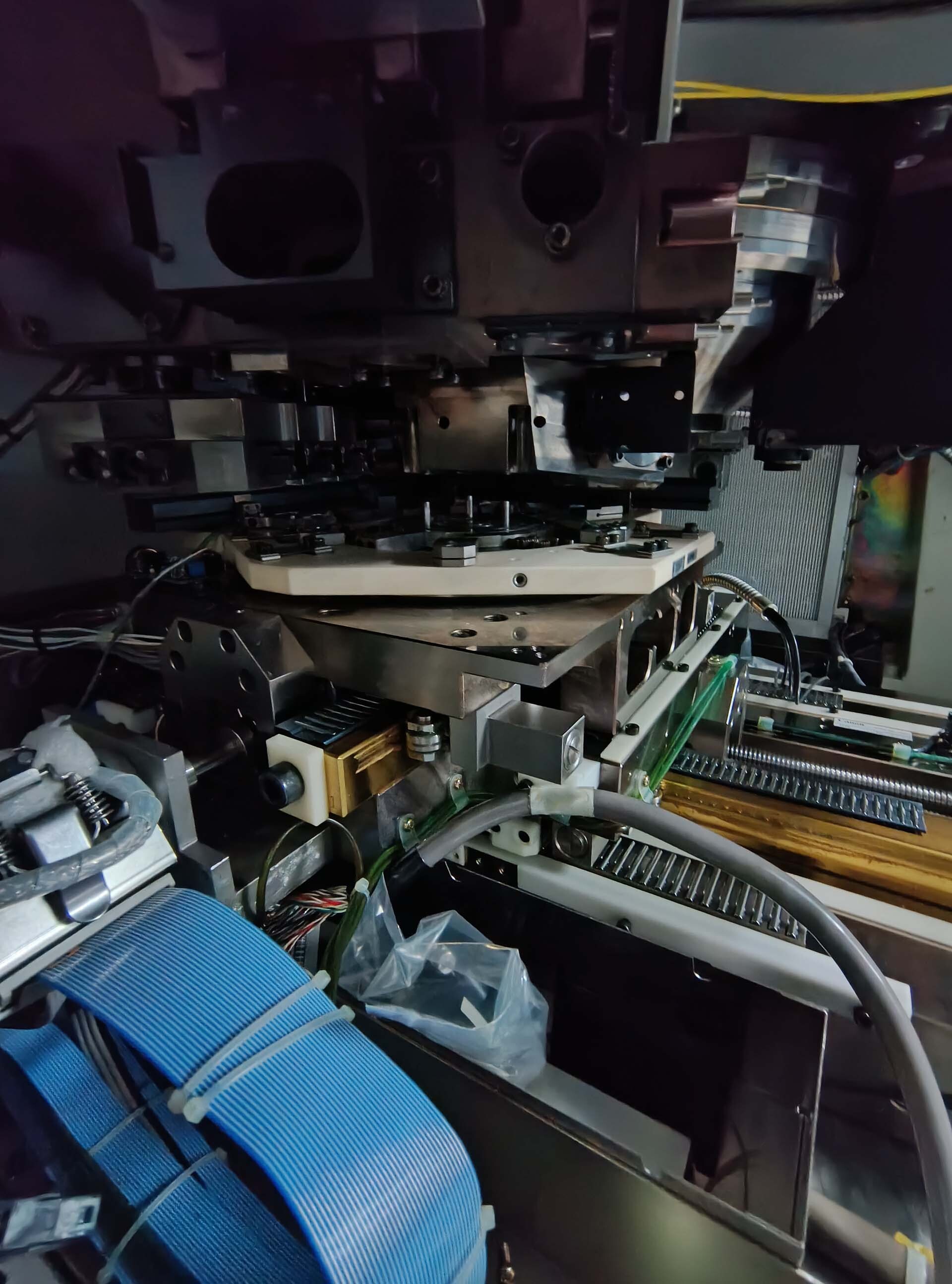 图为 已使用的 CANON FPA 2500 i2 待售