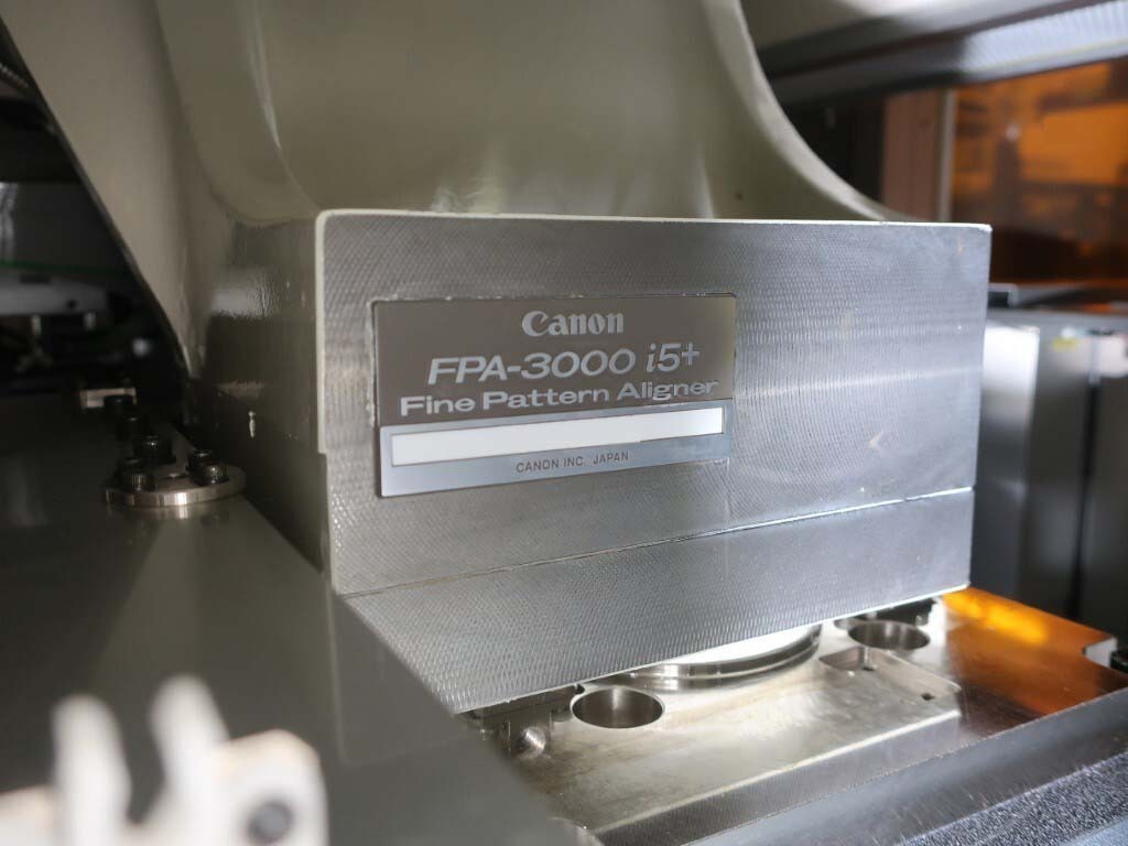 Photo Used CANON FPA 3000 i5+ For Sale