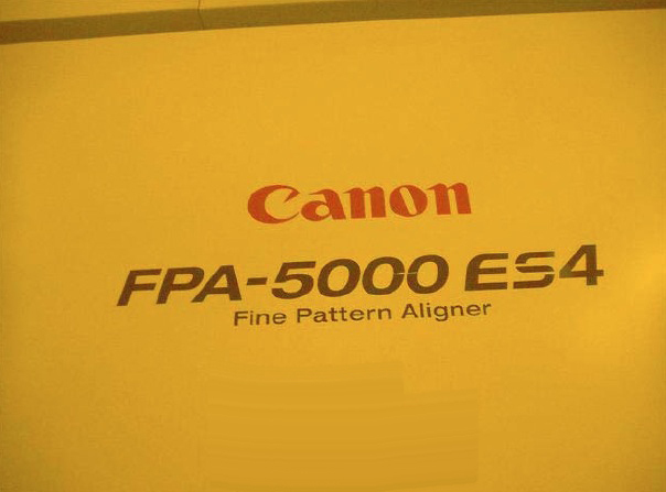 Photo Used CANON FPA 5000 ES4 For Sale