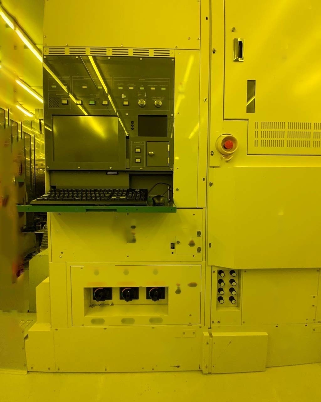 Photo Used CANON FPA 6000 AS4 For Sale