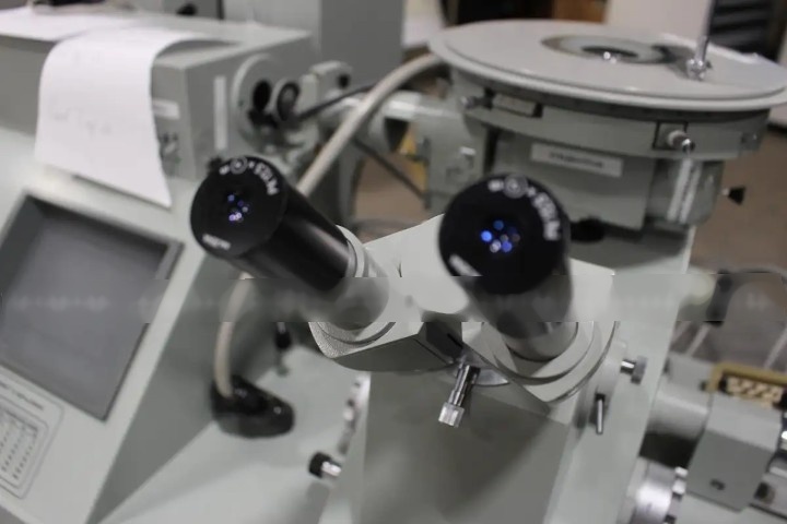 Photo Used CARL ZEISS JENA Neophot 21 For Sale