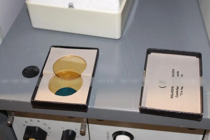 Photo Used CARL ZEISS JENA Neophot 21 For Sale