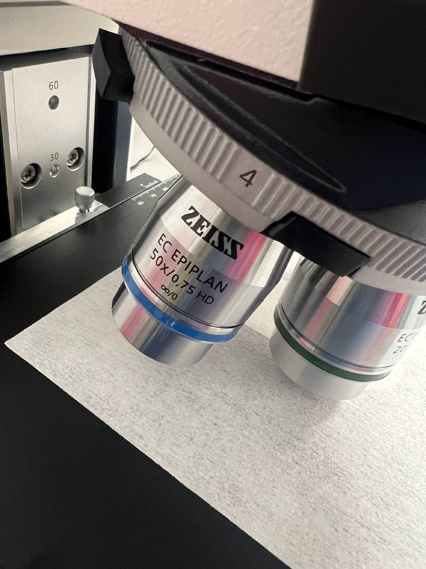 Photo Used CARL ZEISS Axioscope 5 For Sale