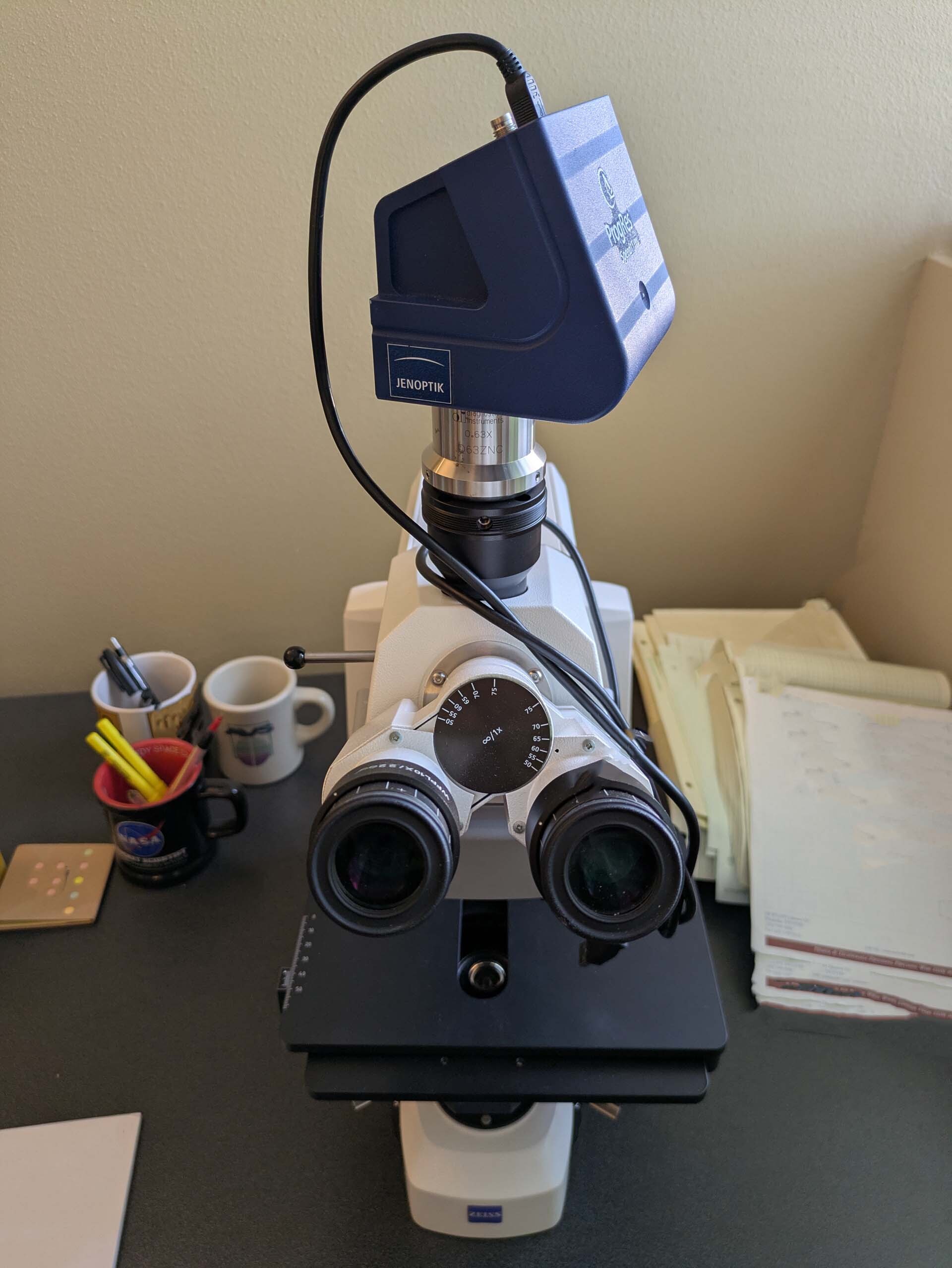 图为 已使用的 CARL ZEISS Axioscope A1 待售