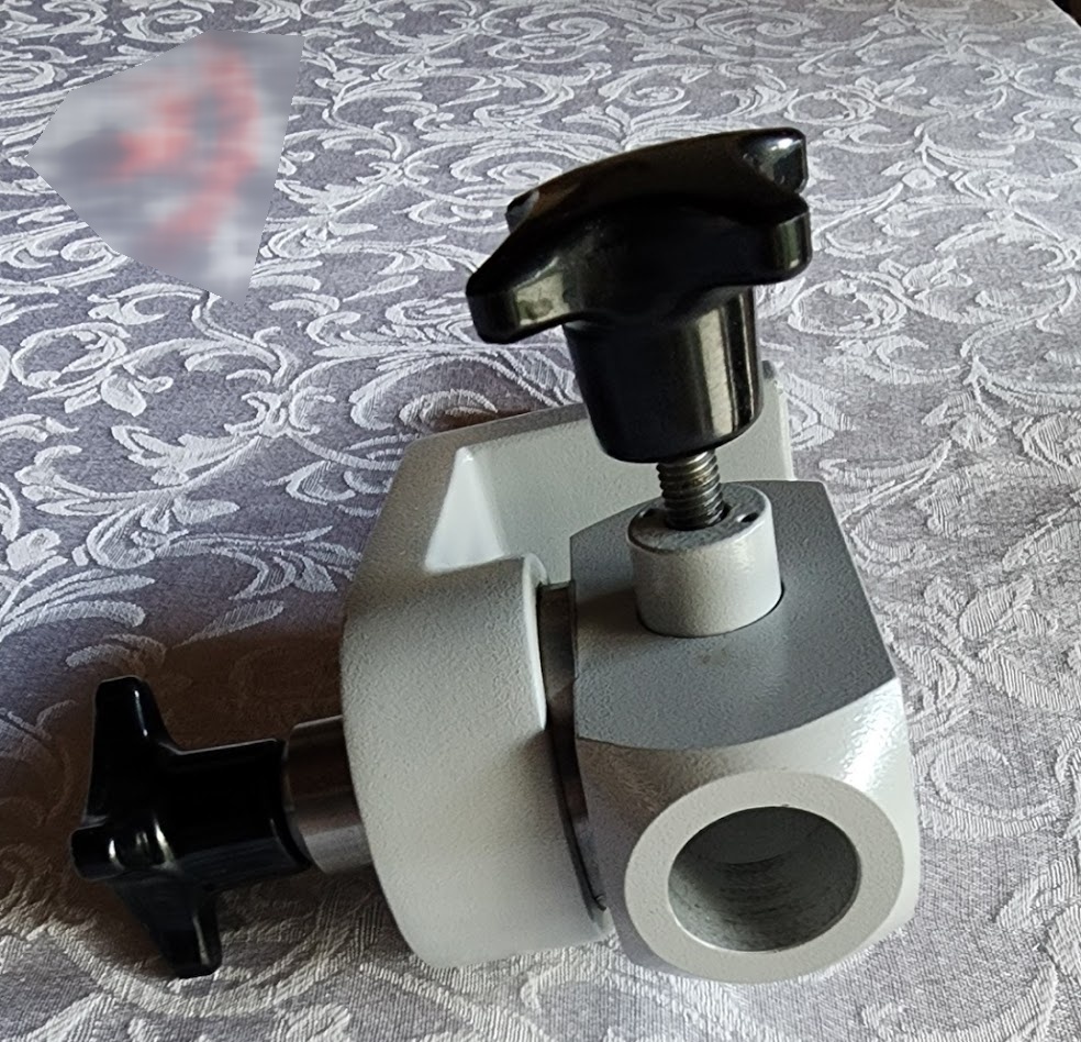图为 已使用的 CARL ZEISS Straight Binocular Tube 待售
