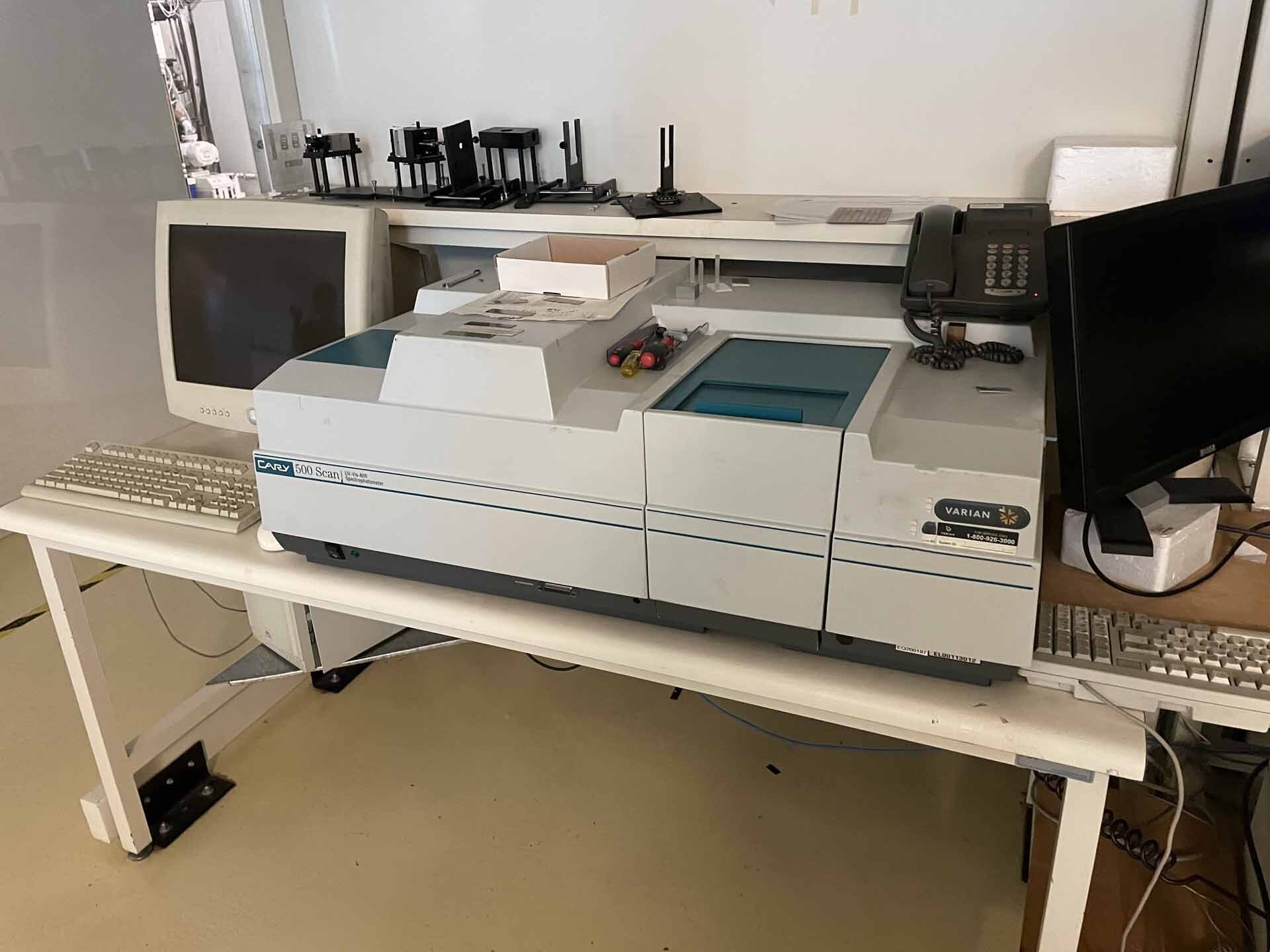 Photo Used VARIAN Cary 500 For Sale