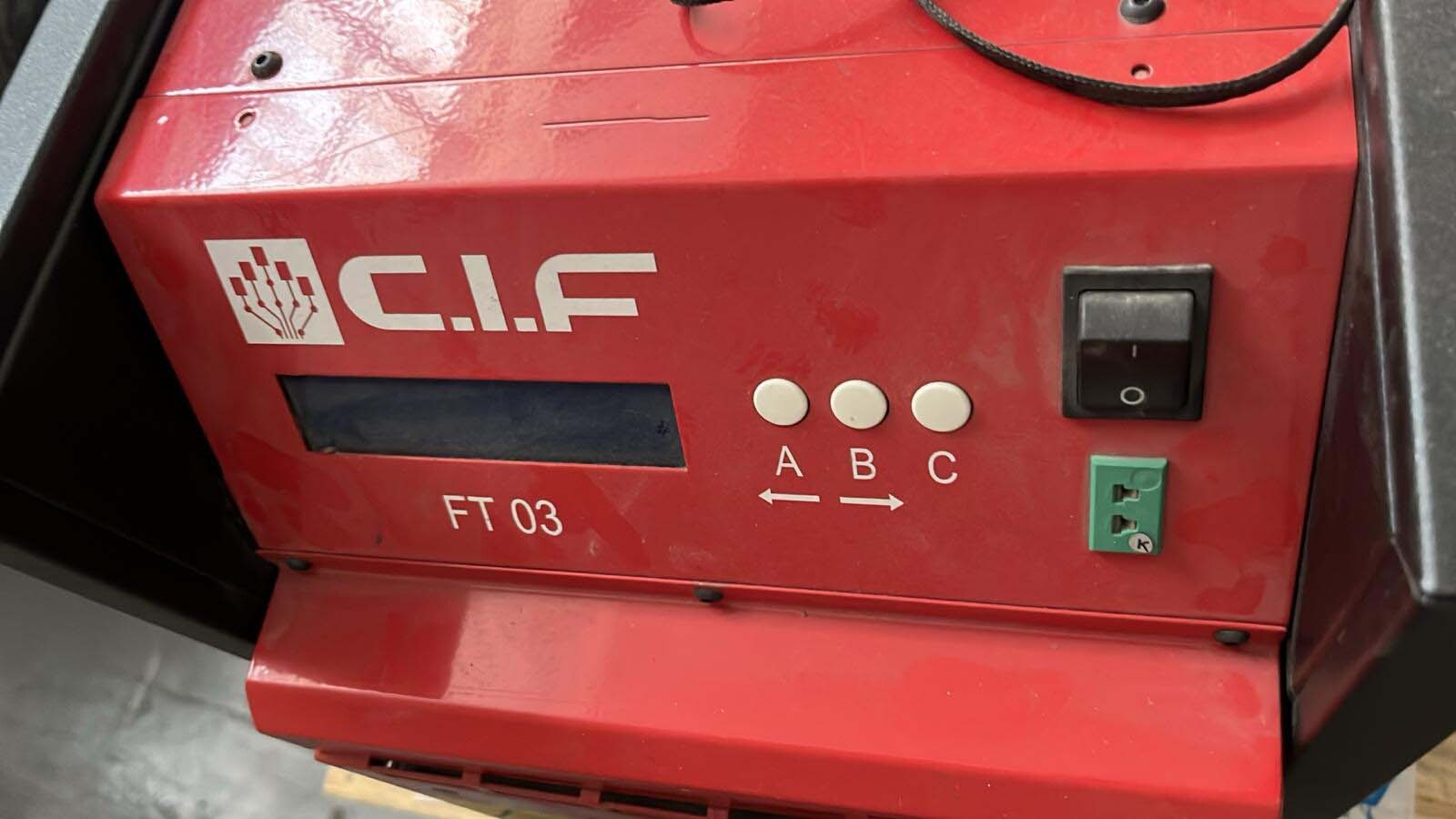 图为 已使用的 CIF FT03 待售