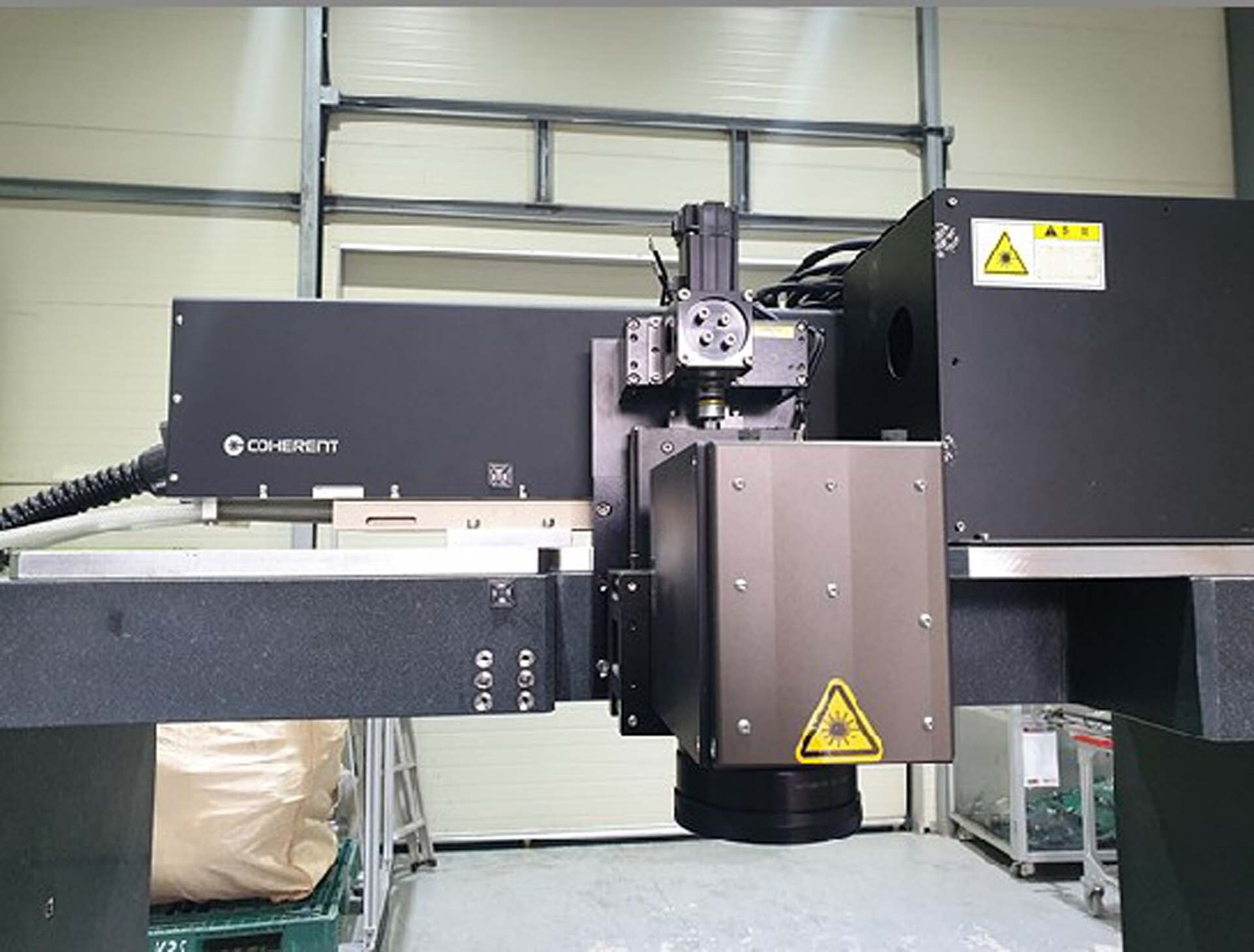 フォト（写真） 使用される COHERENT AVIA 355-14 販売のために