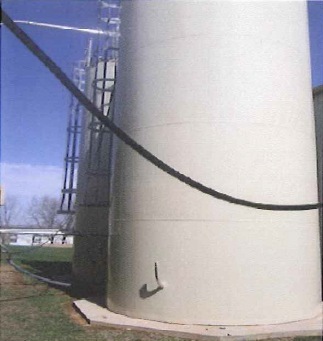 Photo Used COLUMBIAN TECTANK Silo For Sale