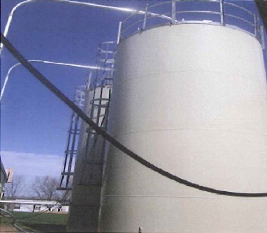 Photo Used COLUMBIAN TECTANK Silo For Sale