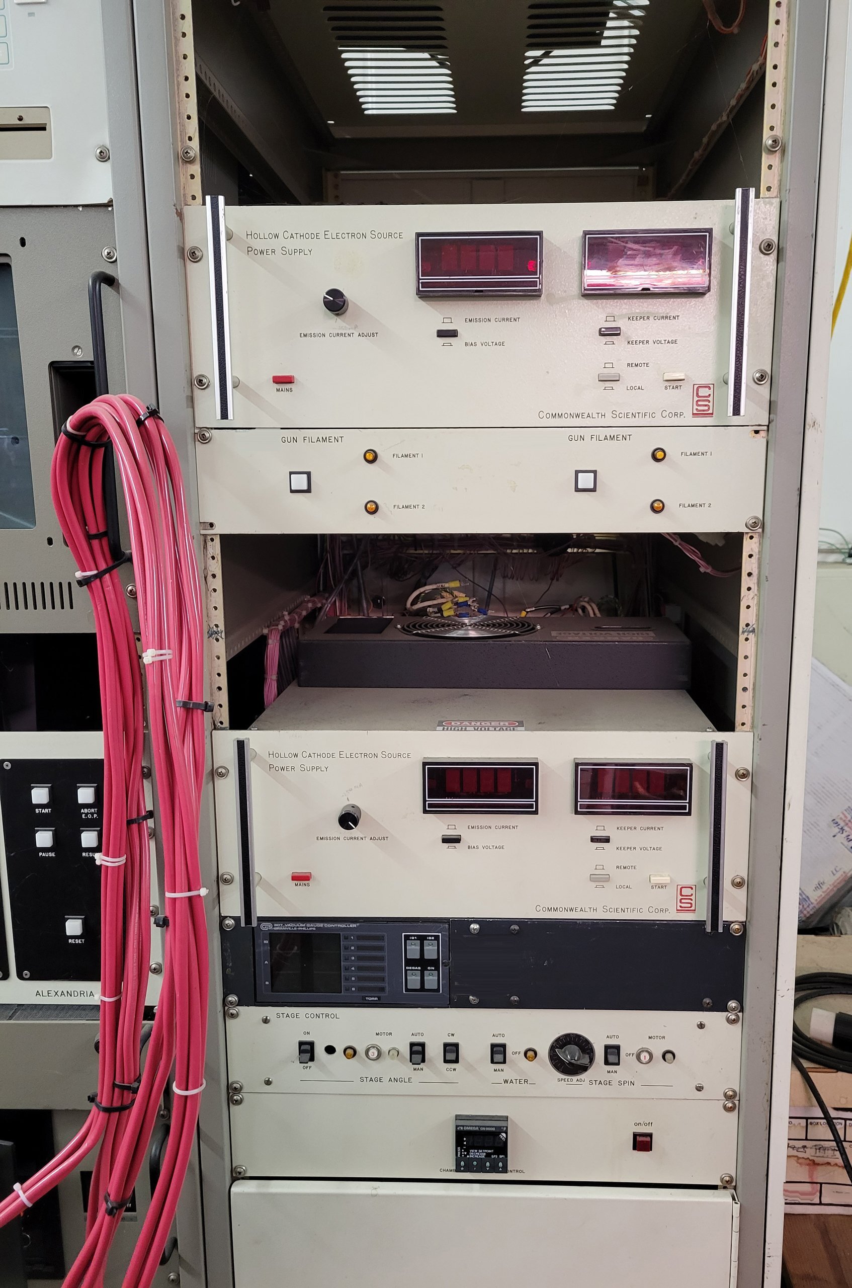 Photo Used COMMONWEALTH SCIENTIFIC HCES 5000 For Sale