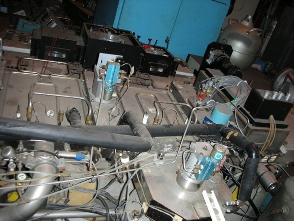 Photo Used COMTECH Inline Sputtering System For Sale