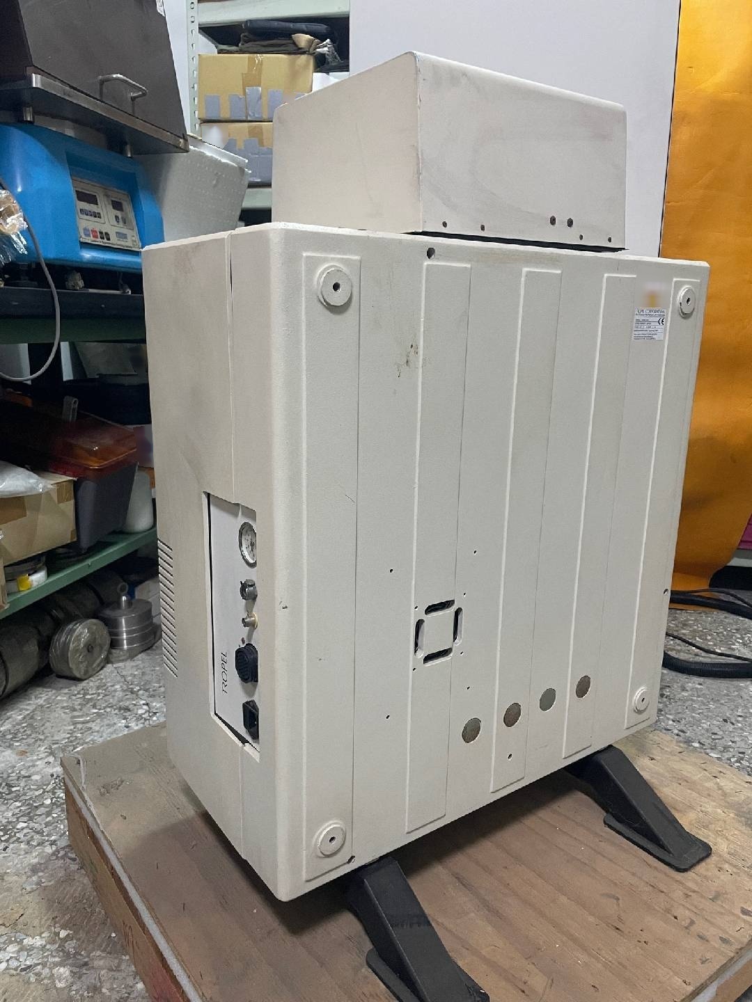 Photo Used CORNING / TROPEL Flatmaster 200 For Sale