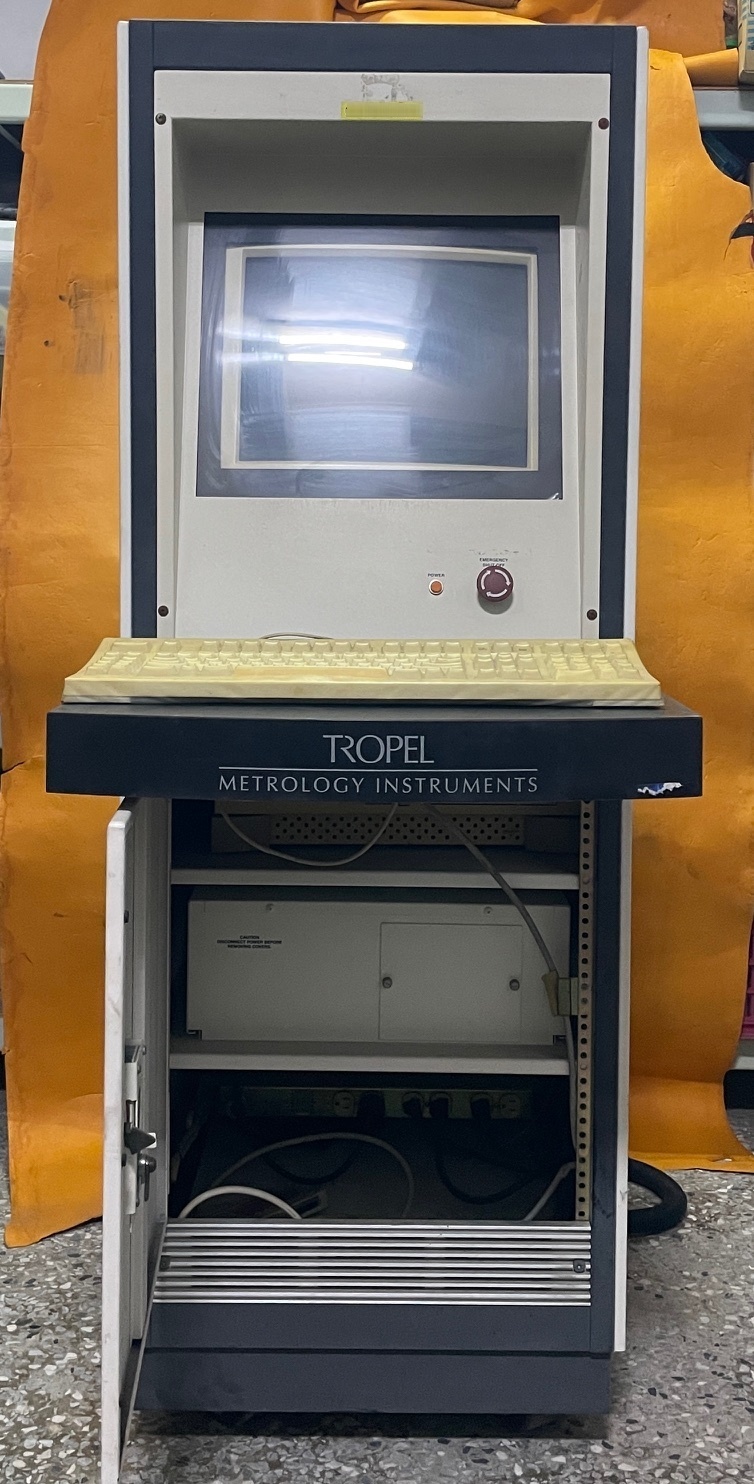 Photo Used CORNING / TROPEL Flatmaster 200 For Sale