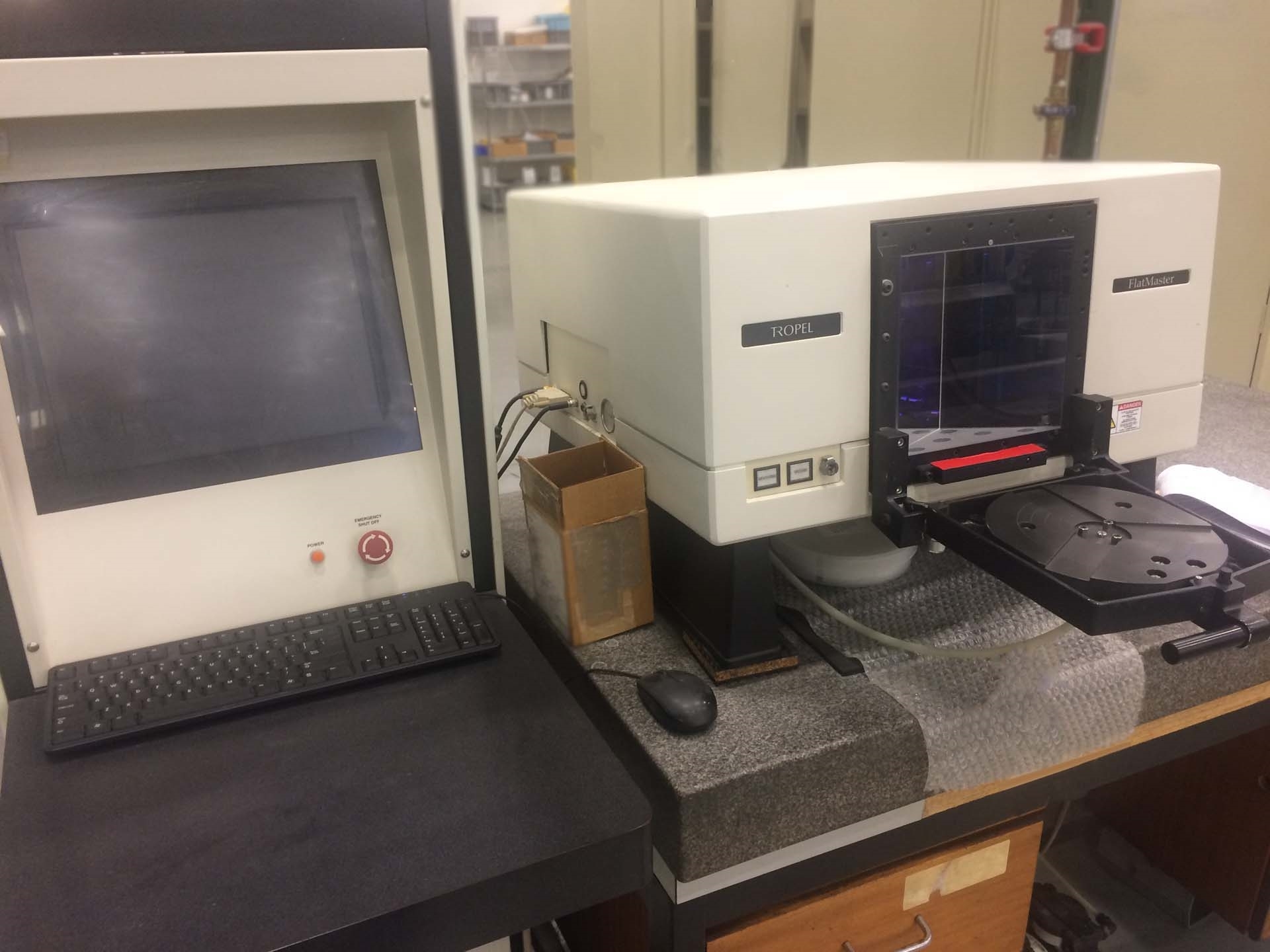 Photo Used CORNING / TROPEL Flatmaster For Sale