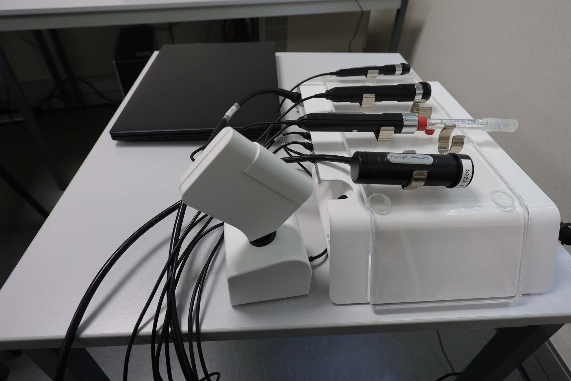 Photo Used COURAGE & KHAZAKA ELECTRONIC Cutometer Dual MPA 580 For Sale