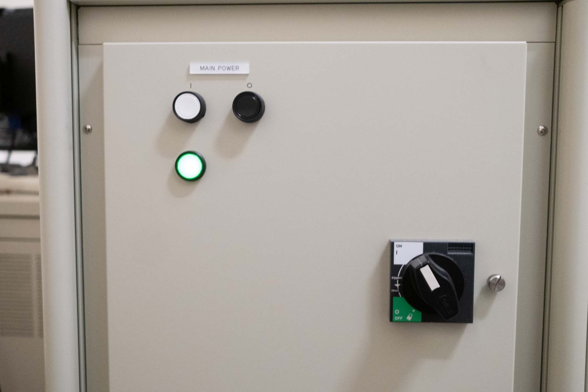 Foto Verwendet CRESTEC CABL-9000C Zum Verkauf