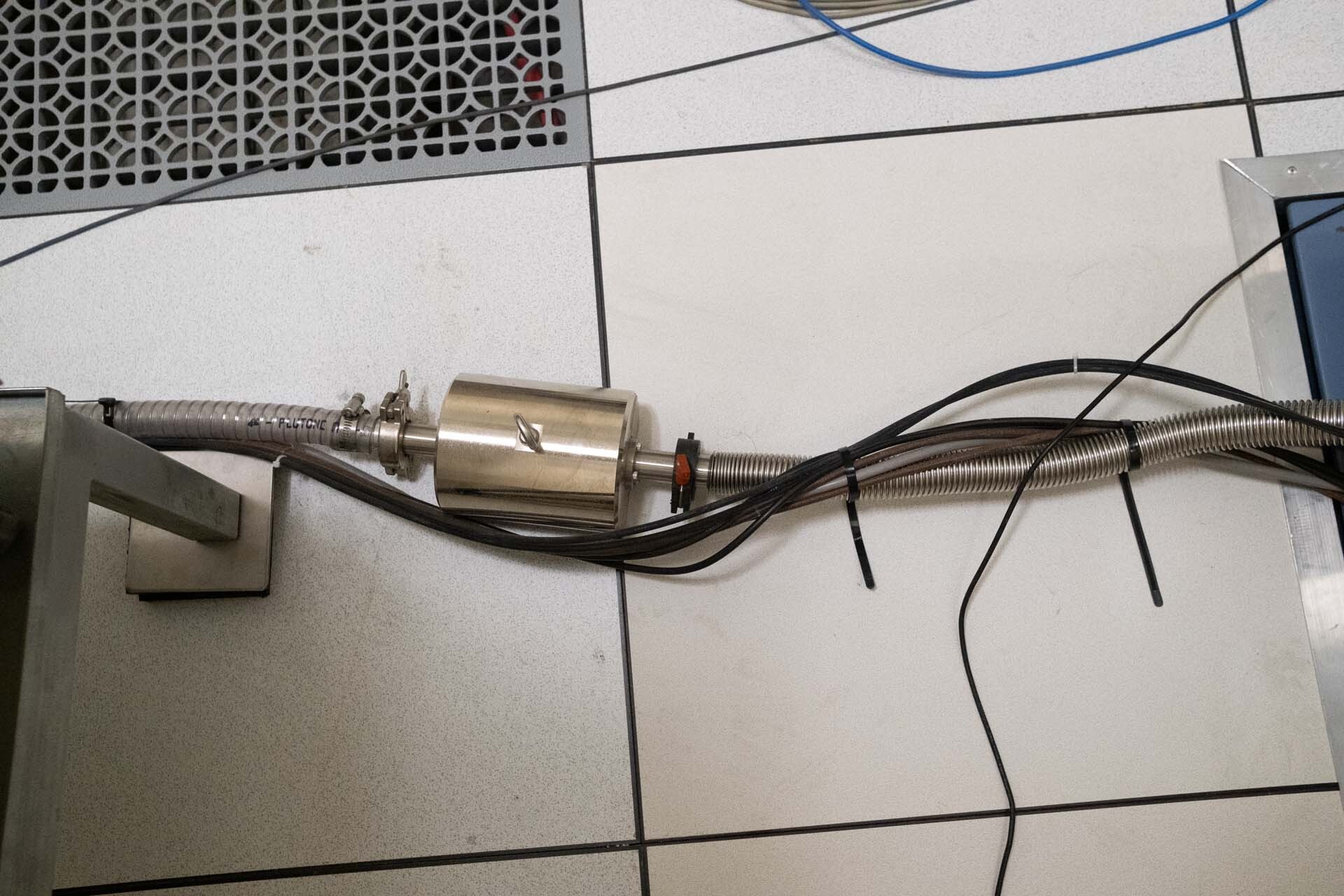 Foto Verwendet CRESTEC CABL-9000C Zum Verkauf