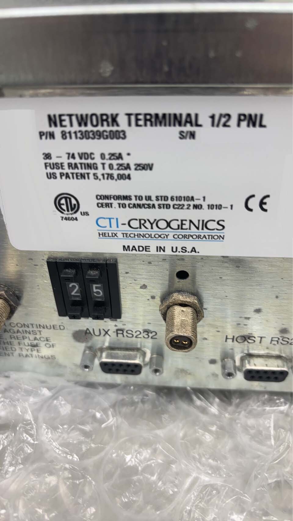 Photo Utilisé CTI-CRYOGENICS 8113039G003 À vendre