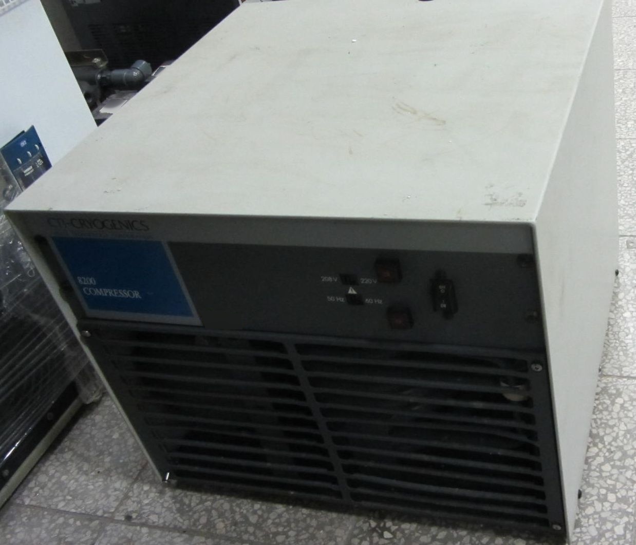 Photo Used CTI-CRYOGENICS 8200 For Sale