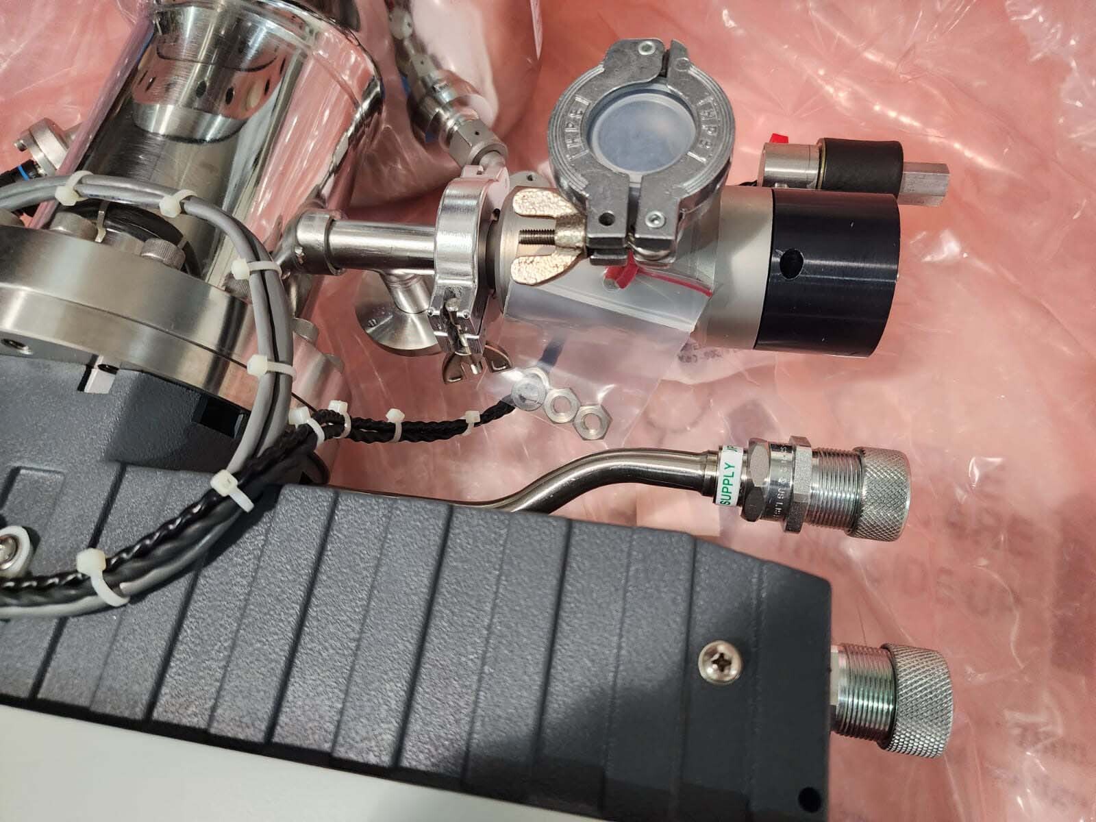 图为 已使用的 CTI-CRYOGENICS 8F (On-Board) 待售