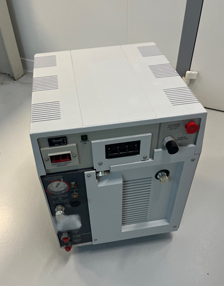 フォト（写真） 使用される CTI-CRYOGENICS 9600 販売のために