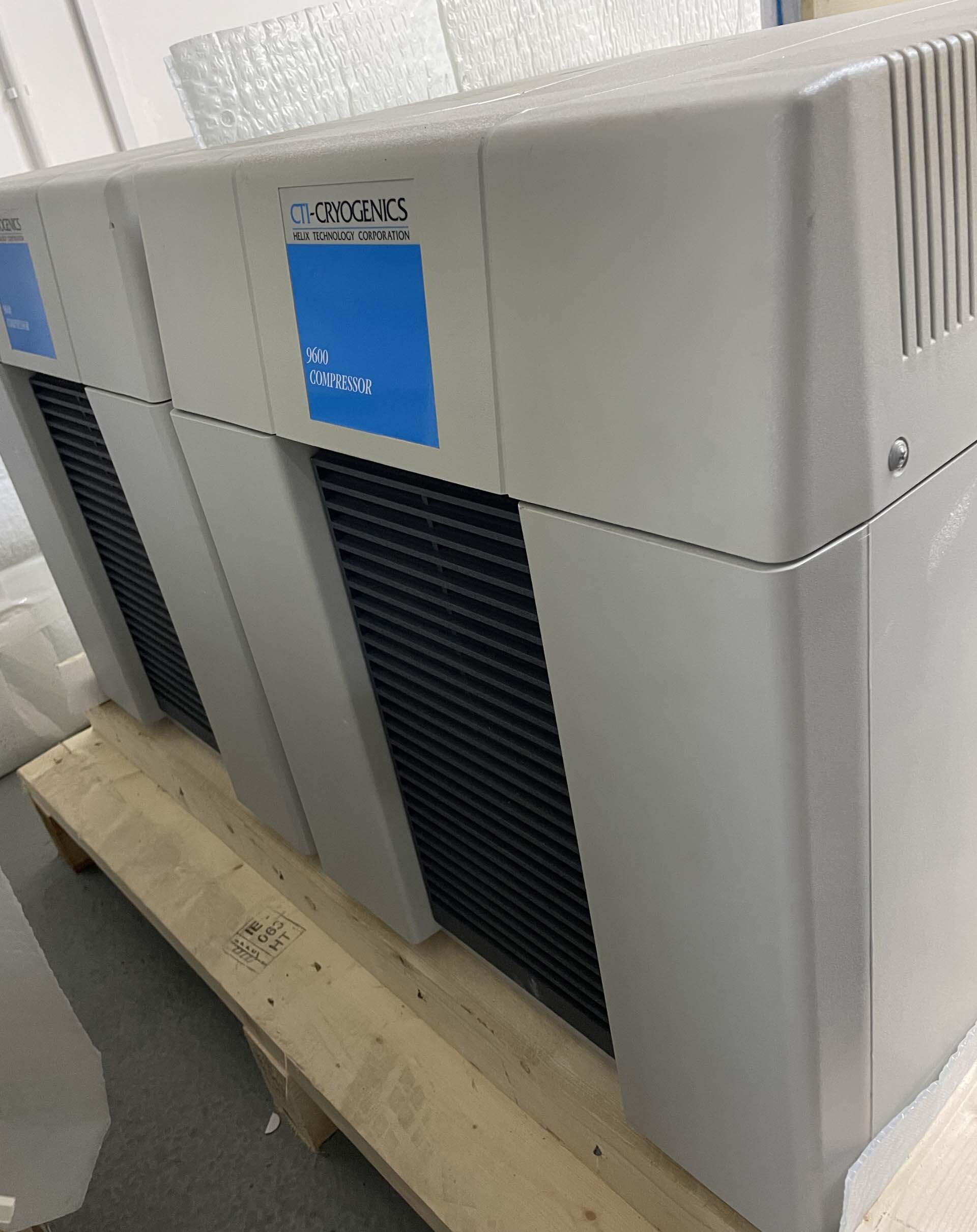 フォト（写真） 使用される CTI-CRYOGENICS 9600 販売のために