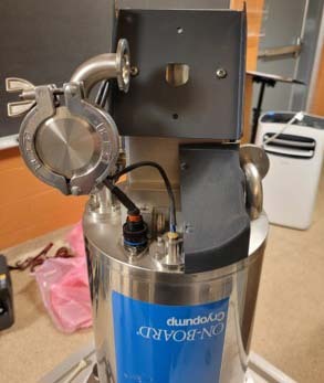 圖為 已使用的 CTI-CRYOGENICS Cryopumps 待售