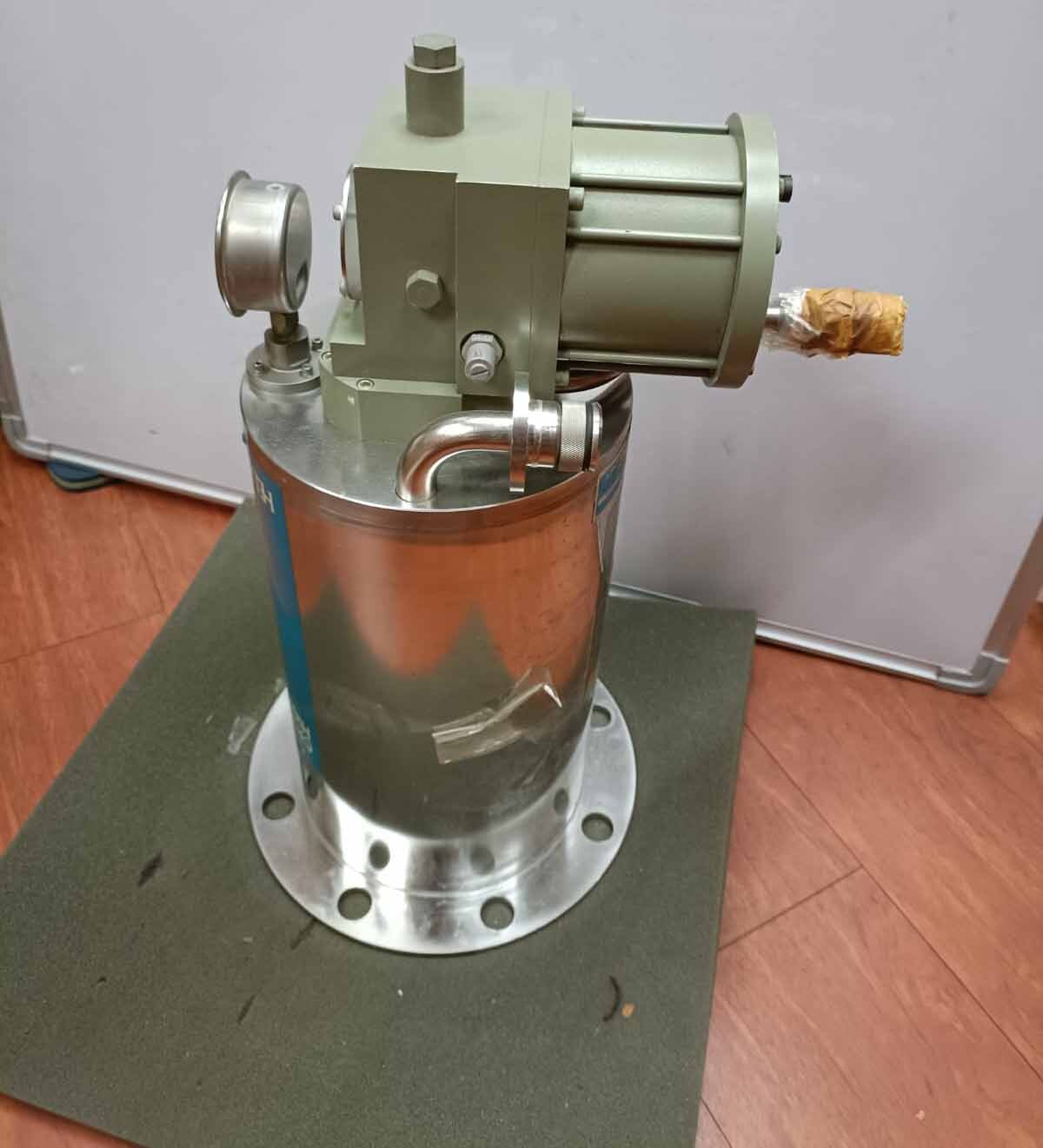 Photo Utilisé CTI-CRYOGENICS CT-8 À vendre