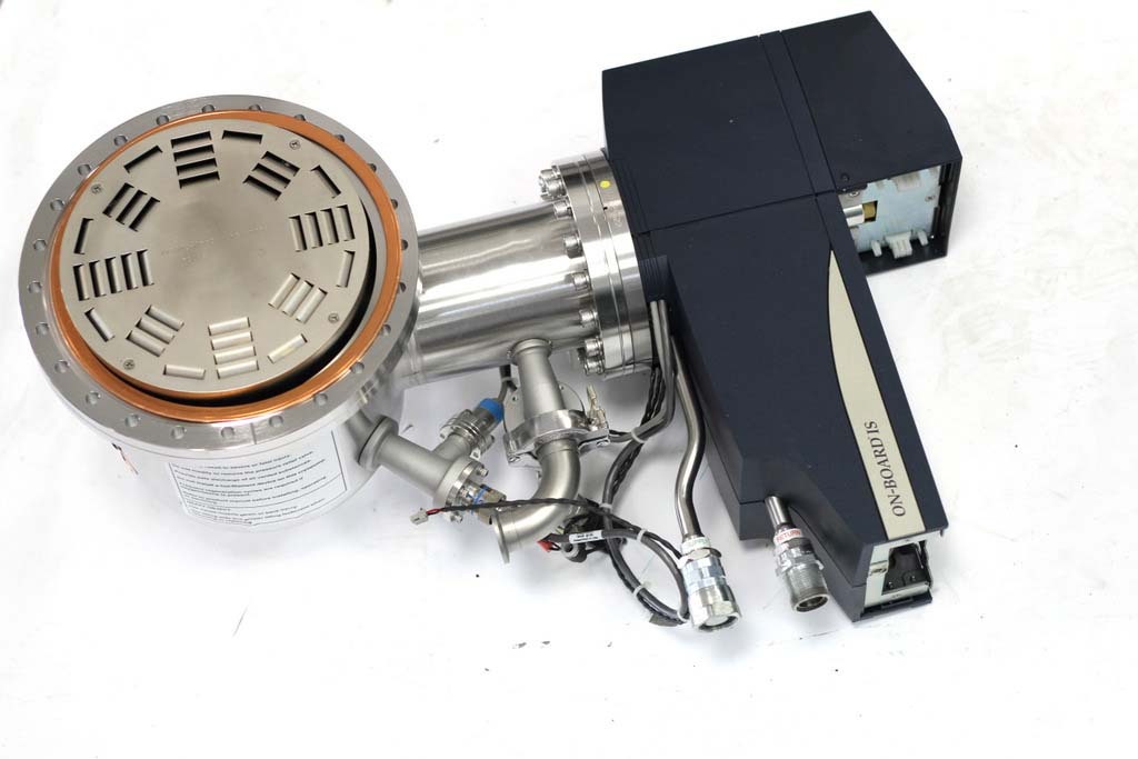 Foto Verwendet CTI-CRYOGENICS IS-8F (On-Board) Zum Verkauf