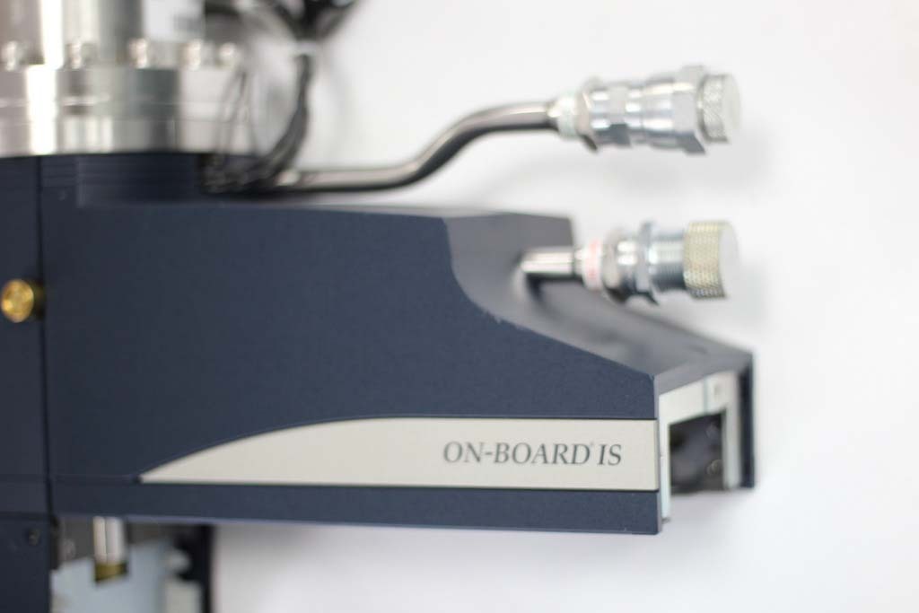 フォト（写真） 使用される CTI-CRYOGENICS IS-8F (On-Board) 販売のために