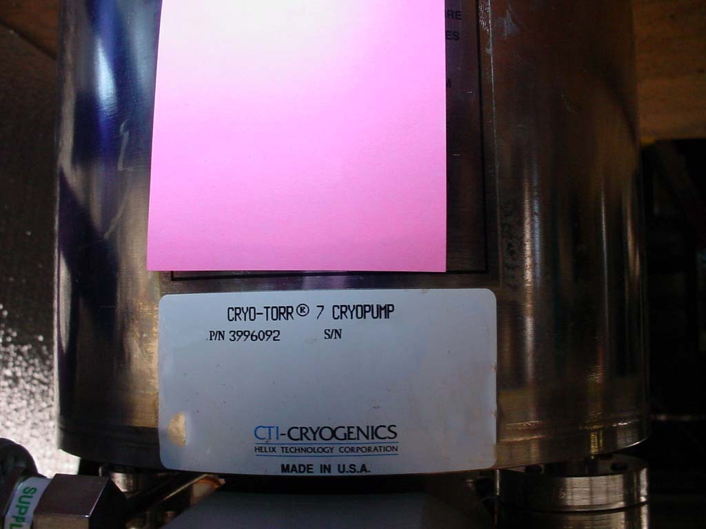 사진 사용됨 CTI-CRYOGENICS Lot of (22) Cryo pumps 판매용