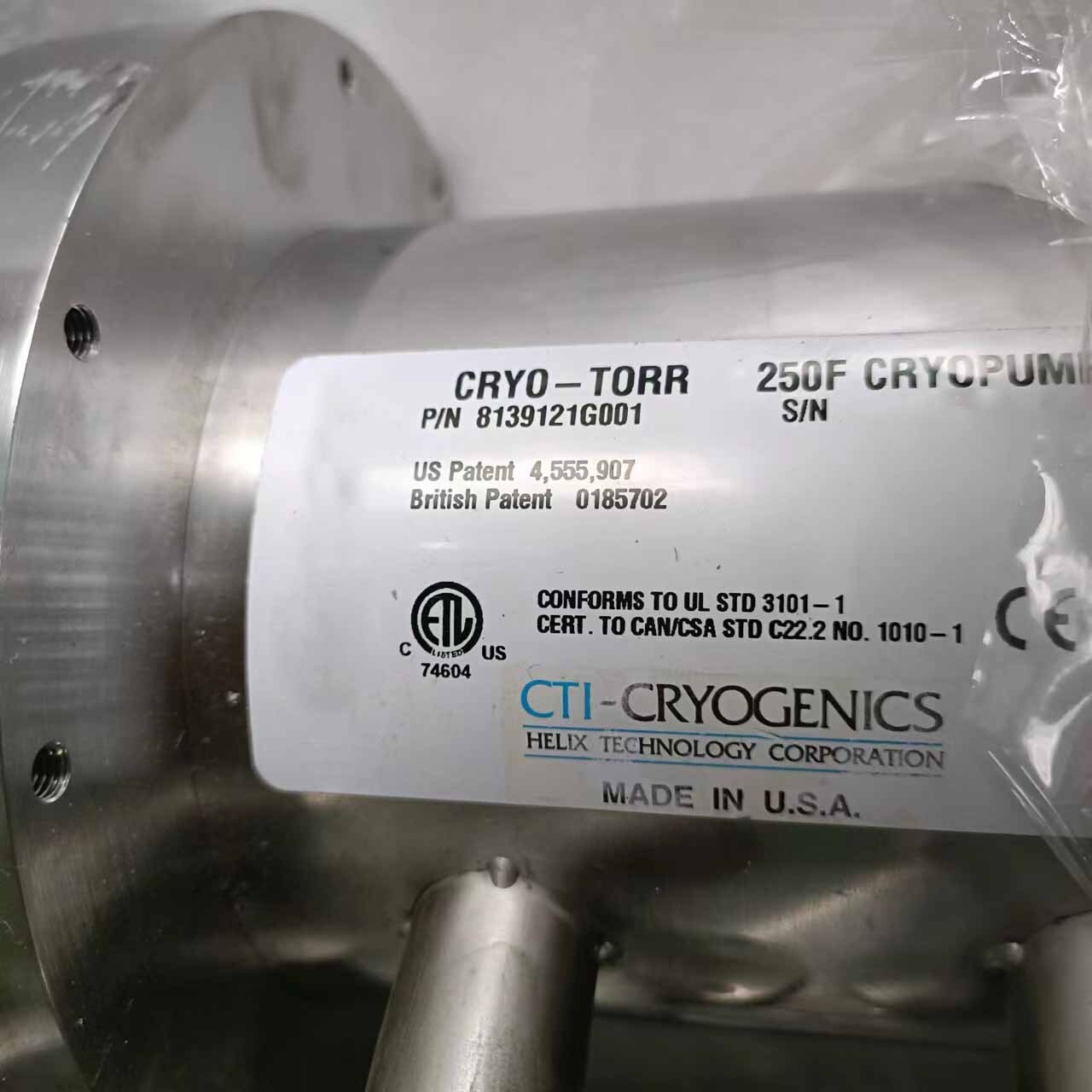 フォト（写真） 使用される CTI-CRYOGENICS Lot of pumps 販売のために