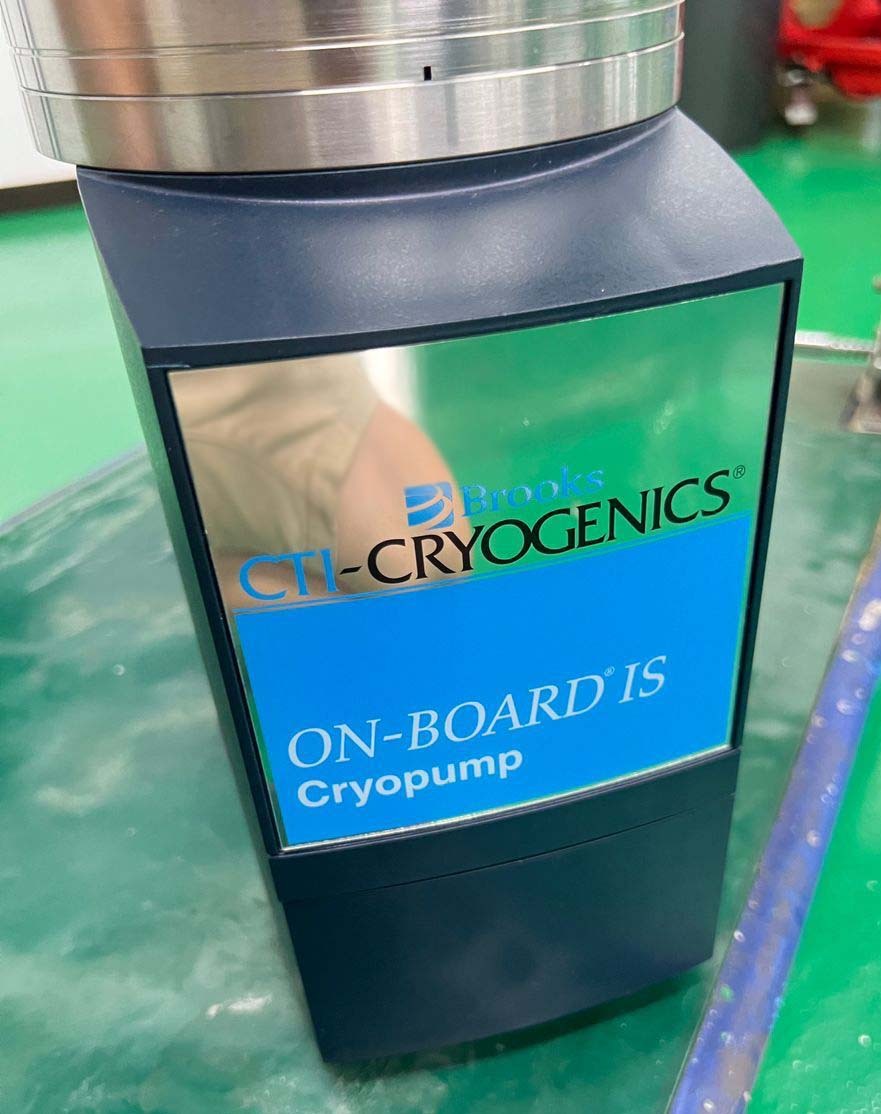 Photo Used CTI-CRYOGENICS OB-8F (On-Board) For Sale