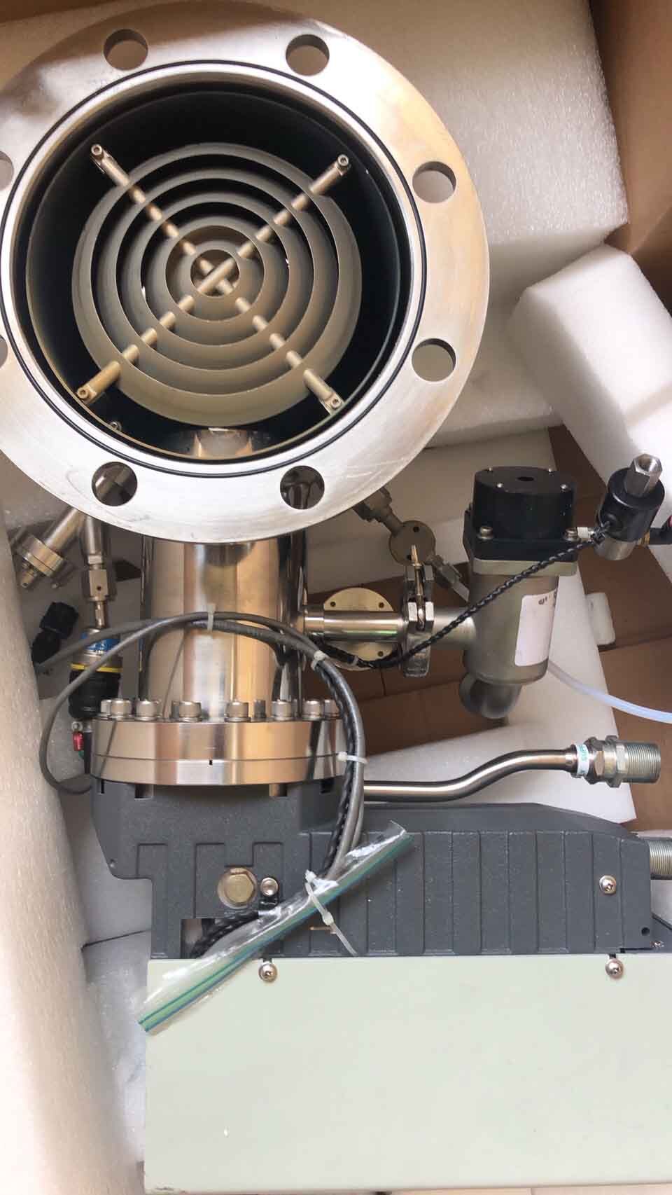 Photo Used CTI-CRYOGENICS OB-8F (On-Board) For Sale