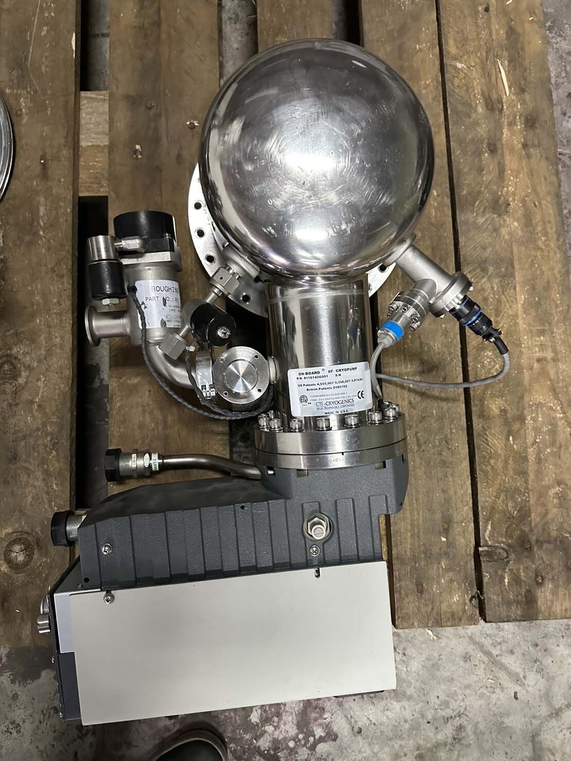 Photo Used CTI-CRYOGENICS OB-8F For Sale