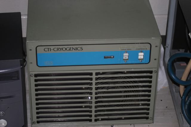 圖為 已使用的 CTI-CRYOGENICS 8300 待售