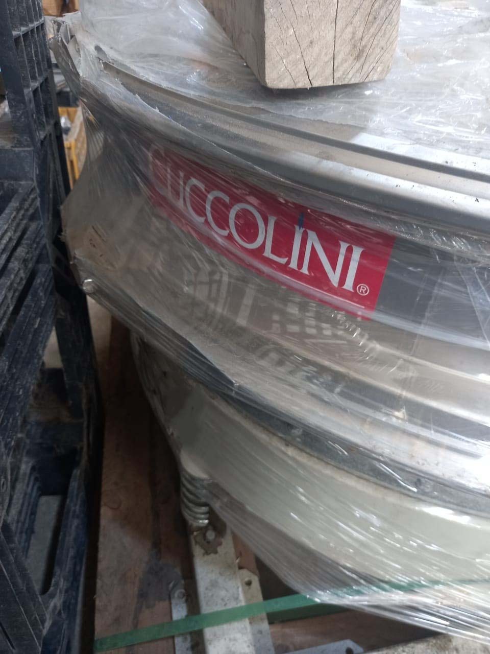 Photo Used CUCCOLINI VP21200 For Sale