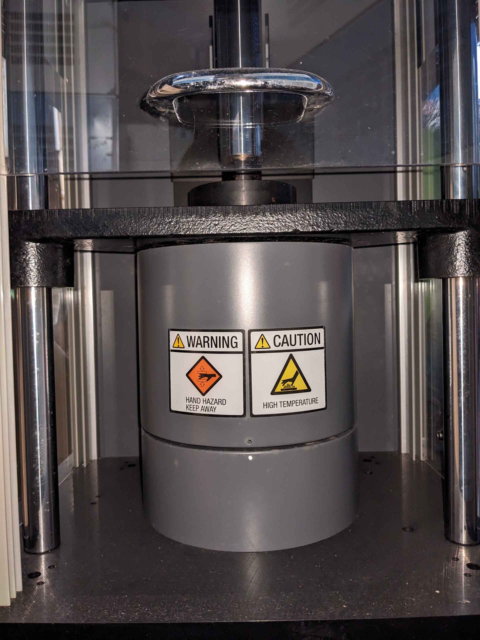 圖為 已使用的 CURELASTOMETER Model 7 待售